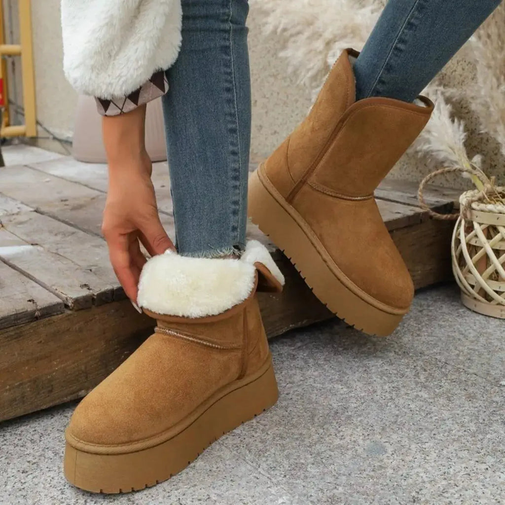 Round Toe Platform Boots